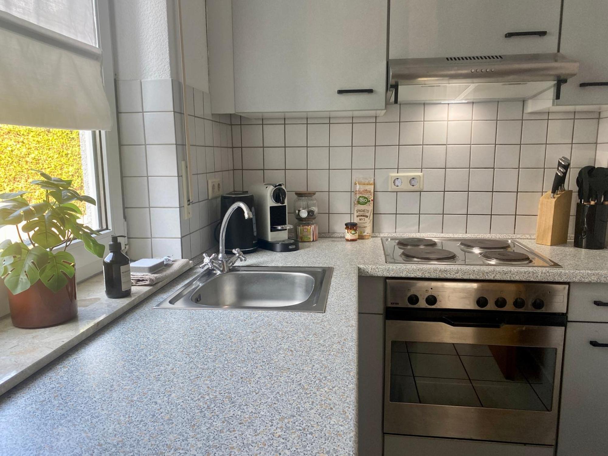 Moderne Wohnung Mit Terrasse & Parkplatz; Naehe Bwzk & Amazon 코블렌츠 외부 사진